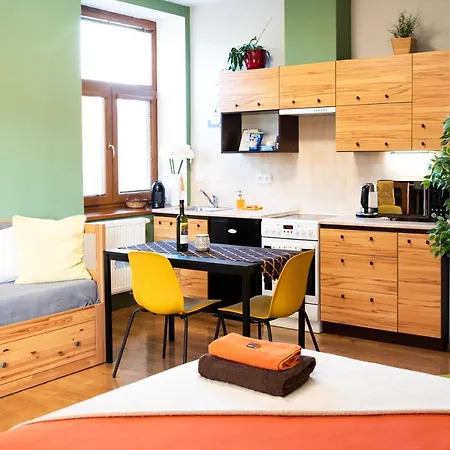 Apartment U Horynu - Sadova *