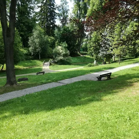 U Horynu - Sadova Apartmán *